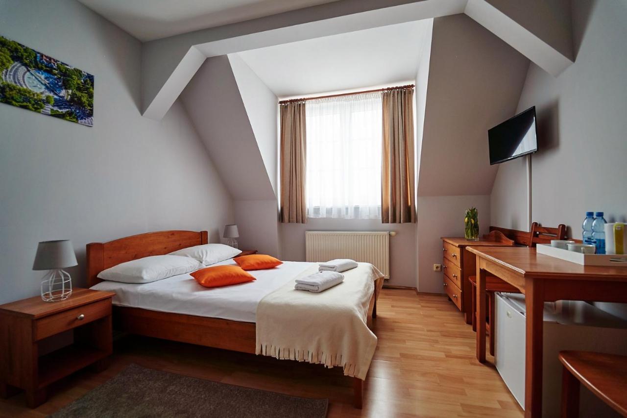 Hotelik โกว์ดัป ภายนอก รูปภาพ